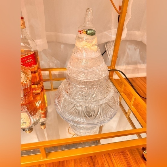 Tiered glass Christmas tree , with pickle ornament - Picture 1 of 4